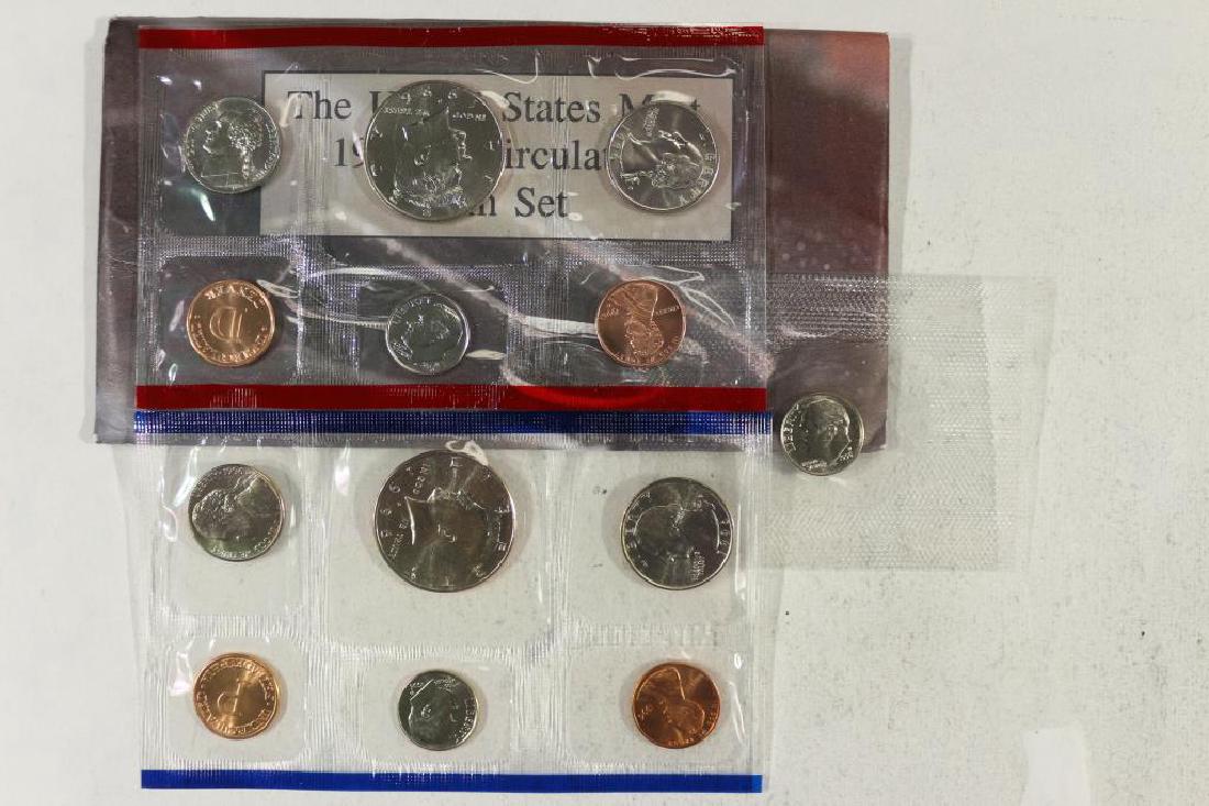 1996 US MINT SET (UNC) P/D (WITH ENVELOPE) (1 of 2)
