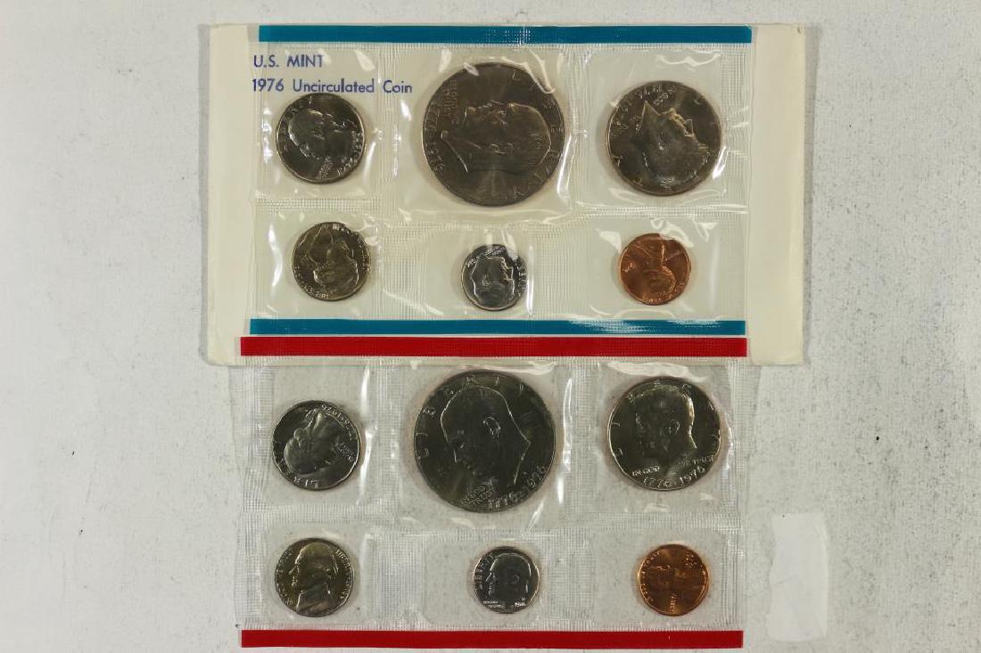 1976 US MINT SET (UNC) P/D (WITH ENVELOPE) (1 of 2)
