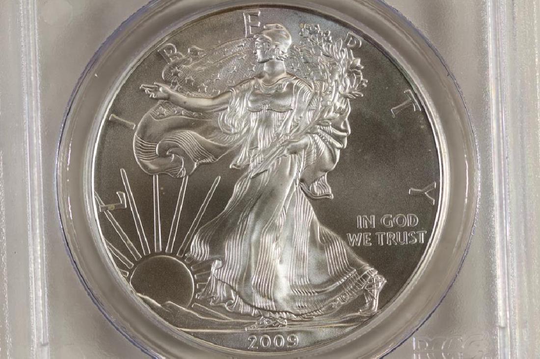 2009 AMERICAN SILVER EAGLE PCGS MS70 (1 of 3)