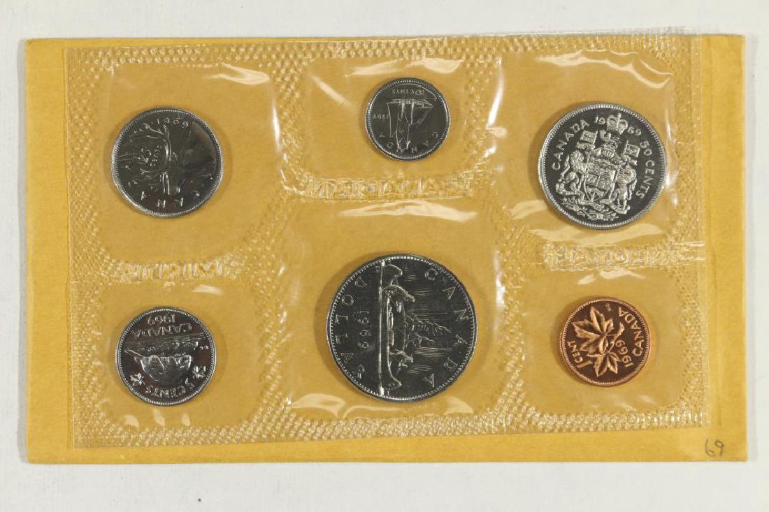 1969 CANADA (PF LIKE) SET WITH ENVELOPE (1 of 2)