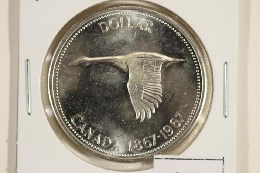 1967 CANADA SILVER DOLLAR FLYING GOOSE UNC (1 of 2)