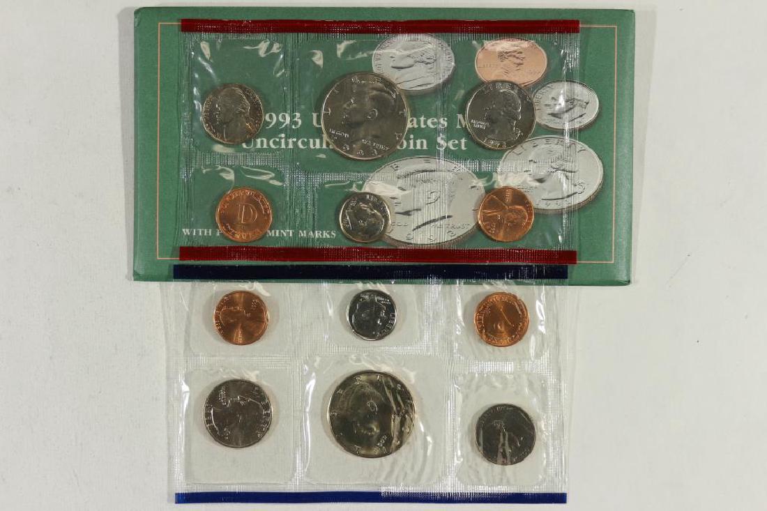 1993 US MINT SET (UNC) P/D (WITH ENVELOPE) (1 of 2)