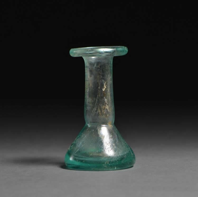 1-3 century Roman glass bottle: Age: about 1-3 century
