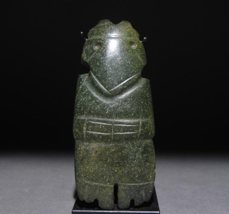 Mayan jade ax pendants (1 of 6)