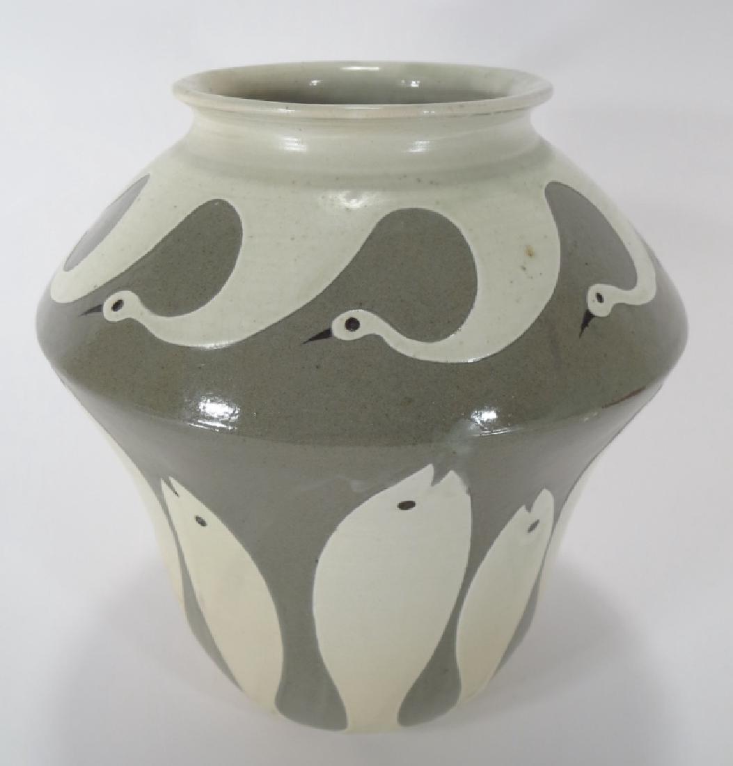 Shin Sang Ho, Korean,Fish and Swan Vase (1 of 4)