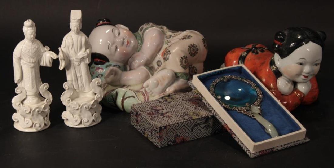 5 Asian Items; Jade & Porcelains (1 of 5)