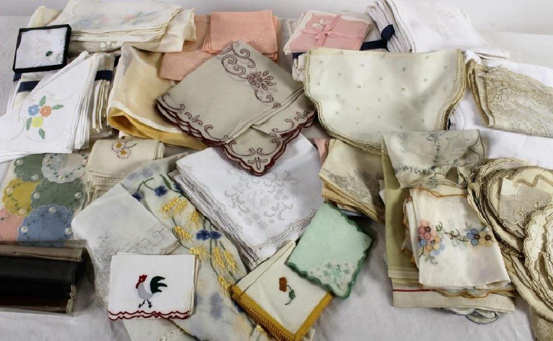 Large Lot of Vintage Linens (1 of 4)