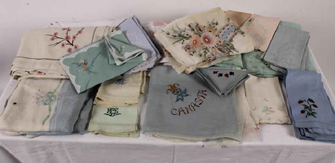 Vintage Table Linens (1 of 9)
