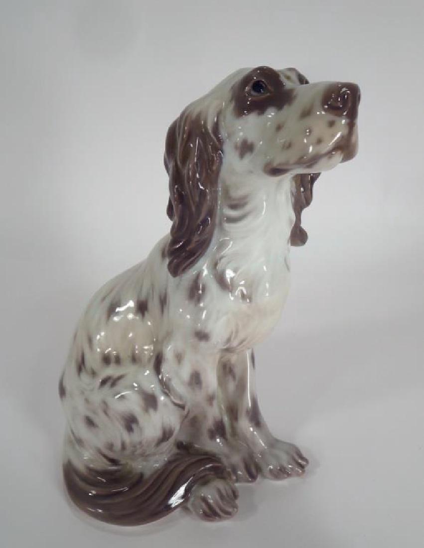 Dahl Jensen porcelain dog figure (1 of 6)