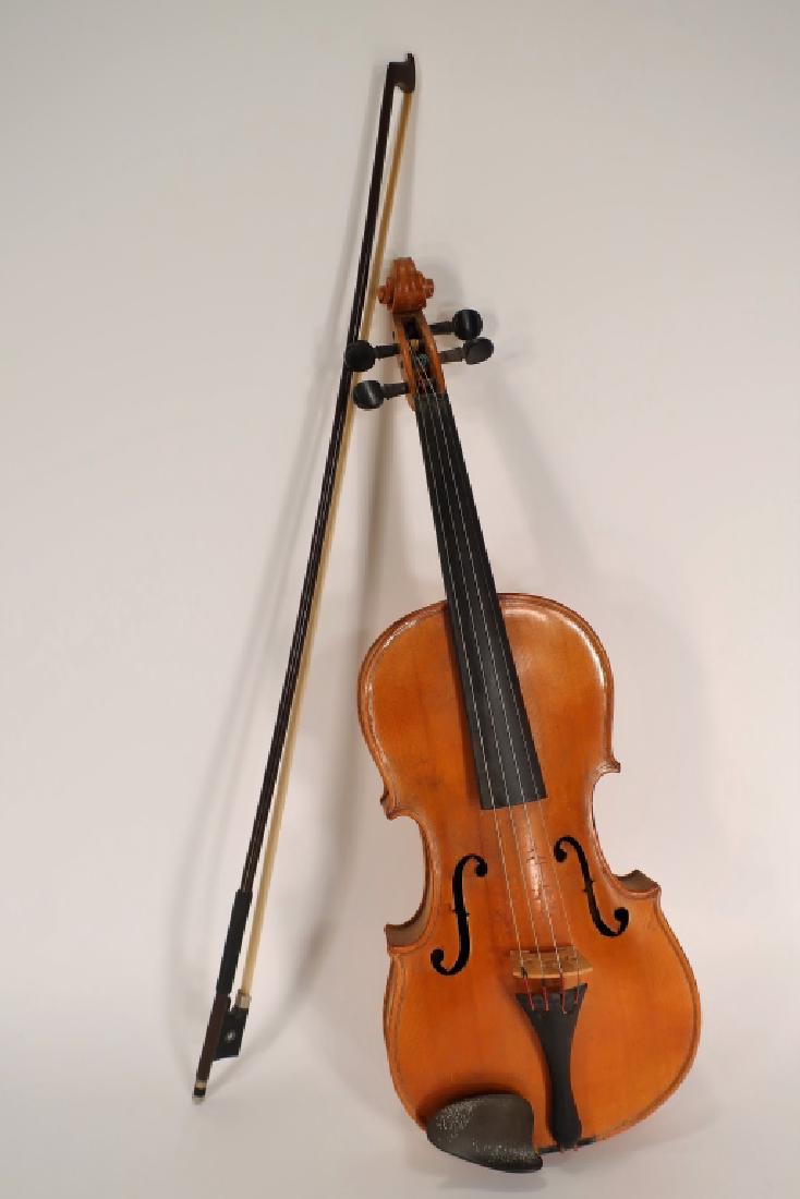 Reproduction Antonius Stradivarius Violin, 20th C. (1 of 5)