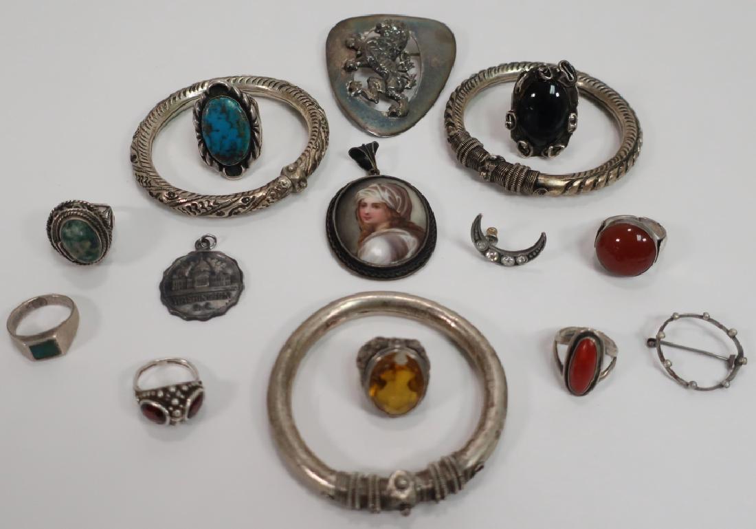 Sterling Silver & Other Jewelry Pieces. (1 of 5)