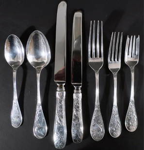 Tiffany "Audubon Birds" Sterling Silver Flatware: Tiffany "Audubon Birds" Sterling Silver Flatware, 20th C., the pattern designed in 1871 by Edward C. Moore (1827-1891), no monograms, service for 19 including dinner and luncheon forks, dinner and lun