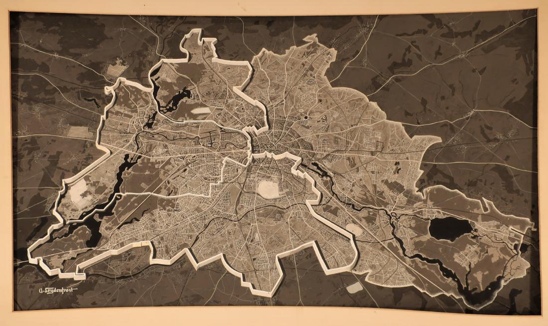 Alex. Leydenfrost, "Berlin" for LIFE, '48, M/M (1 of 6)