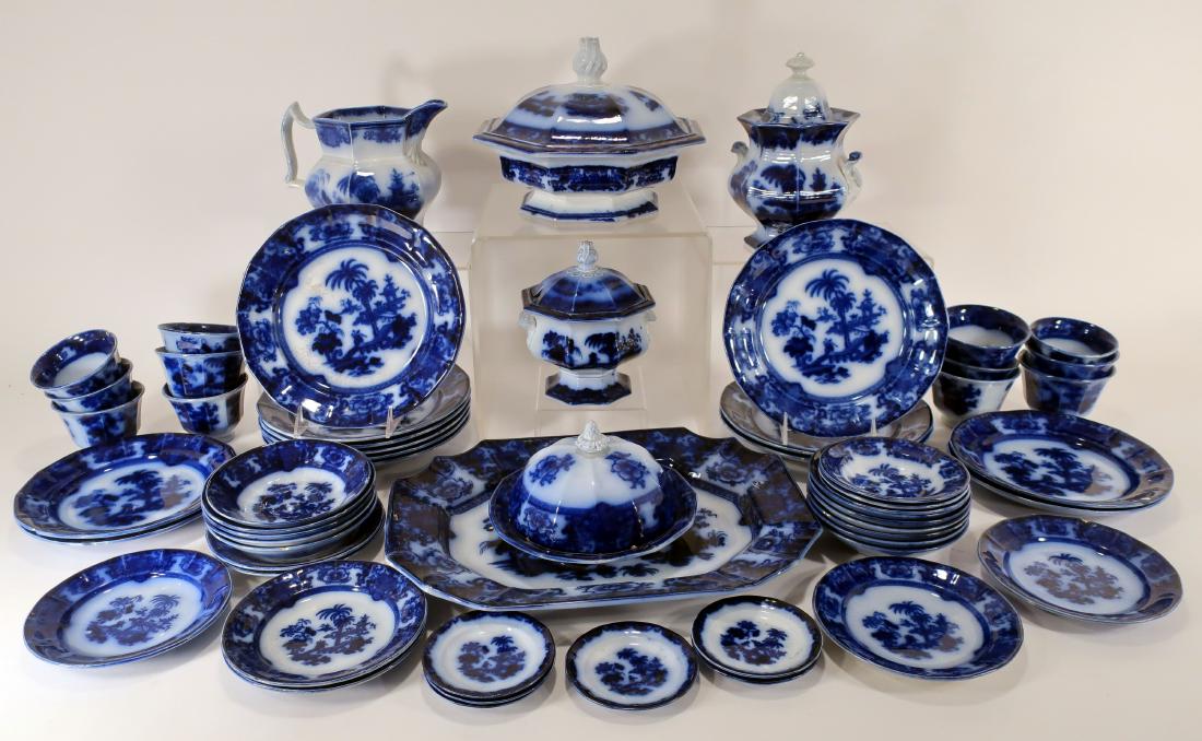 Large Flow Blue Lot, "Shapoo" Pattern (1 of 8)