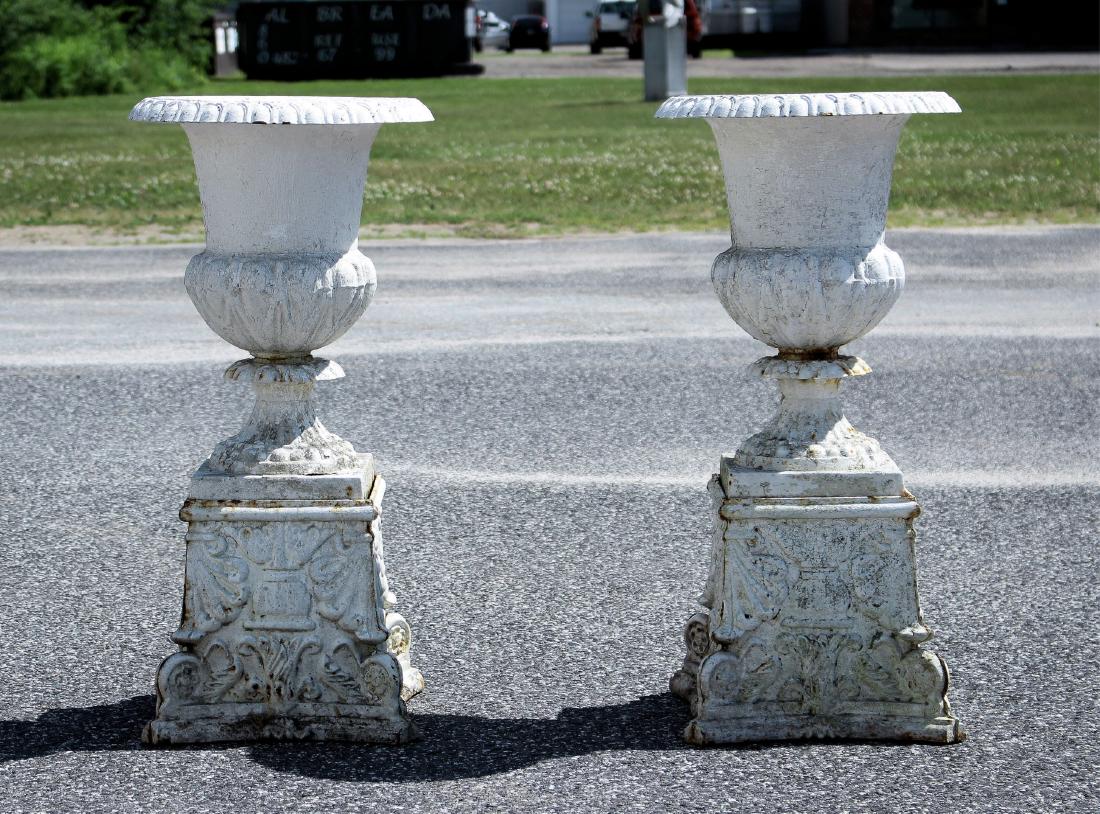 Pair Vintage White Painted Cast Iron Urns/ Plinths (1 of 7)