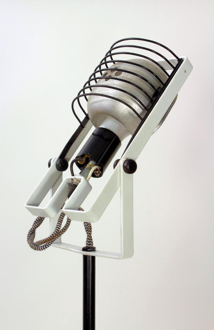 White Sintesi Floor Lamp Ernesto Gismondi Artemide (1 of 7)