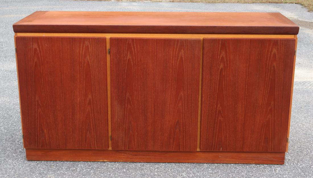 Scovby Danish Midcentury Modern Credenza: Scovby Danish Midcentury Modern Sideboard Credenza, fitted interior. (MORT1004) (TC) Dimensions: 60" W x 19" D x 31" H