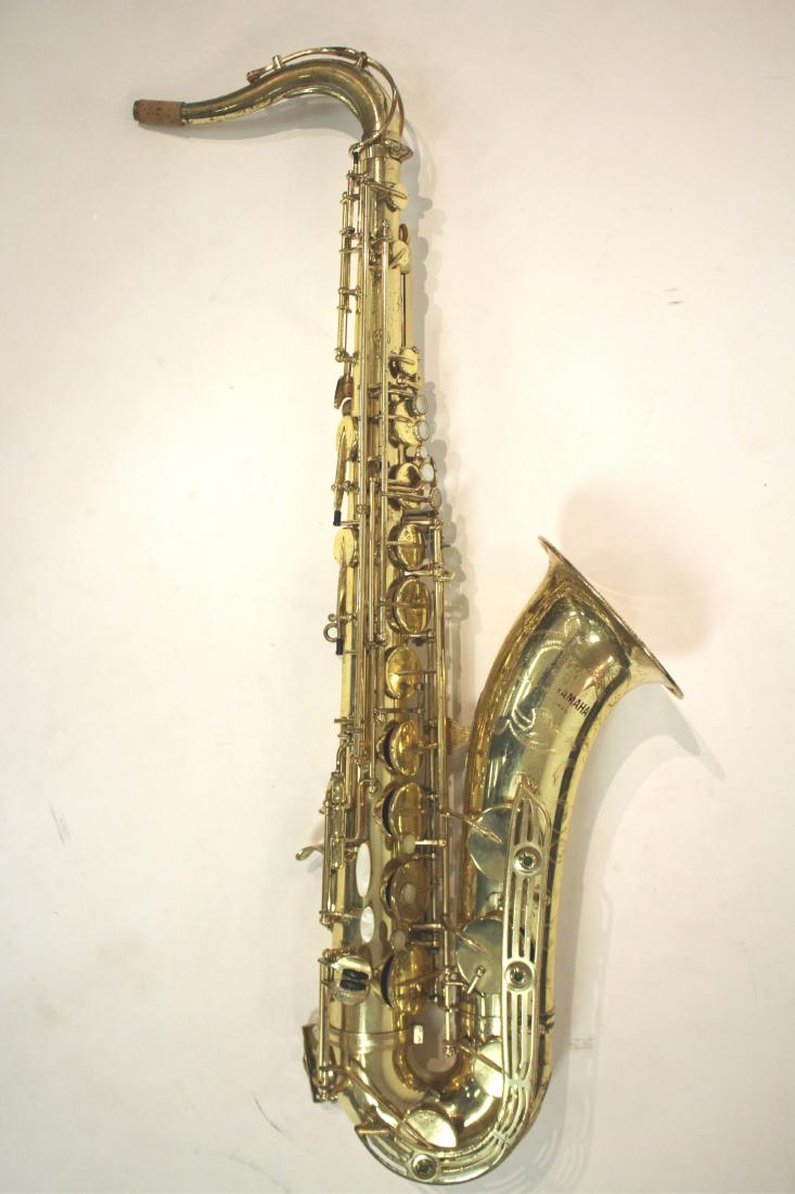 Yamaha Tenor Saxophone Model YTS-61 (1 of 10)