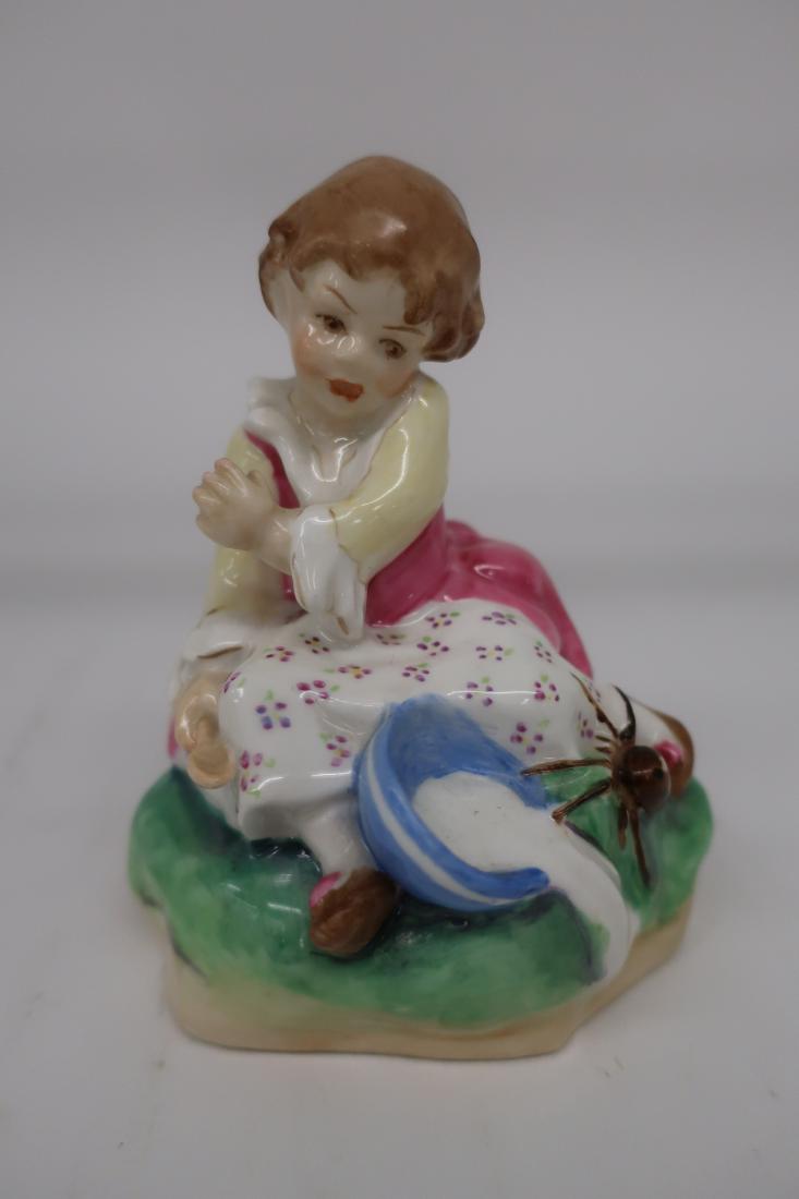 Royal Worcester Little Miss Muffet #3301 (1 of 2)