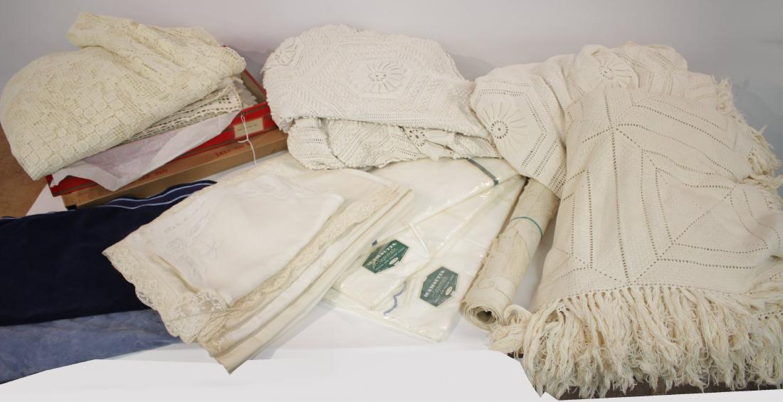 Group of Linens (1 of 3)