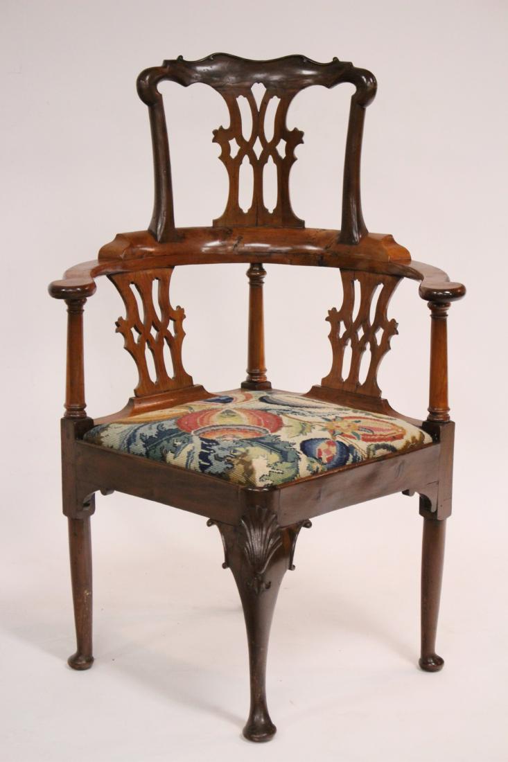 George II Yew Wood Corner Chair, Mid-18th C. (1 of 9)