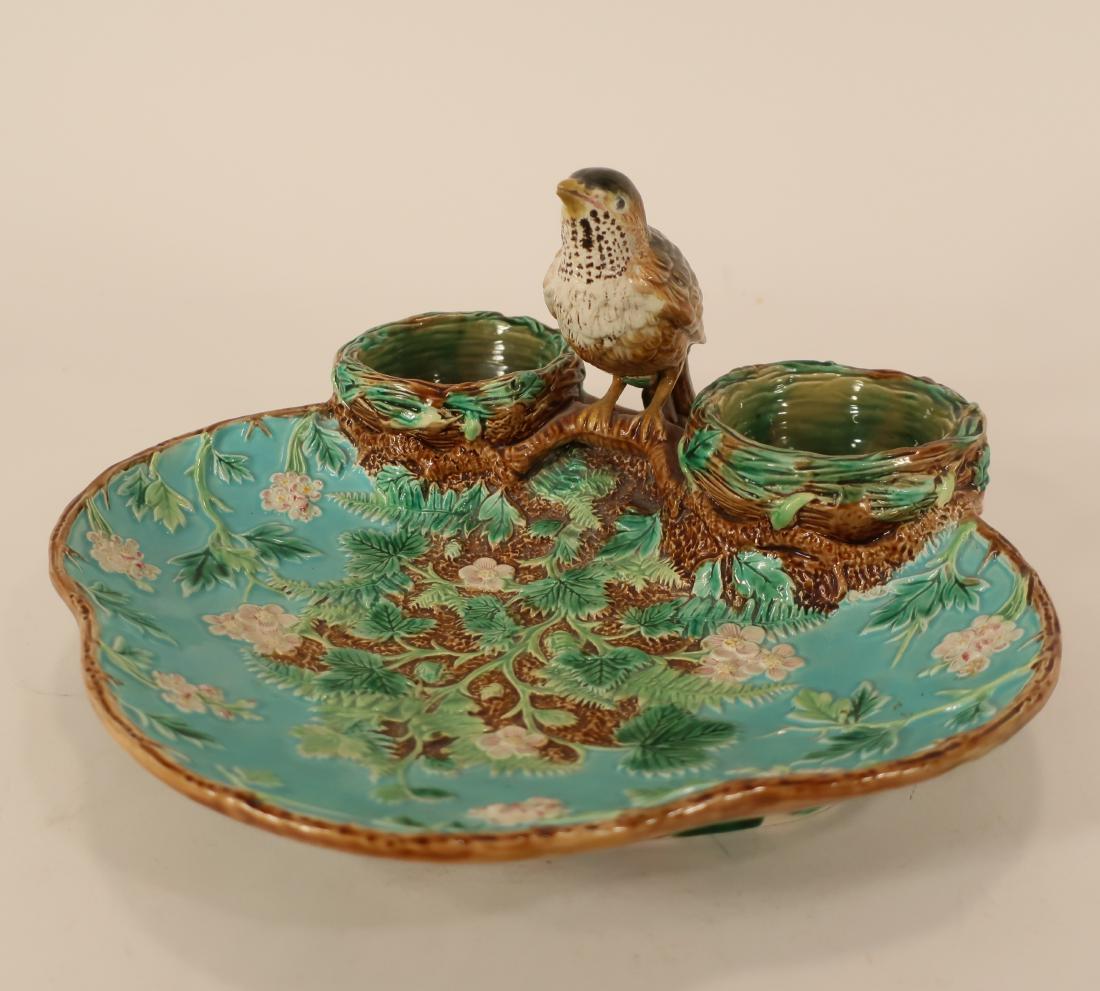 George Jones Majolica Thrush With Nests Dish (1 of 11)