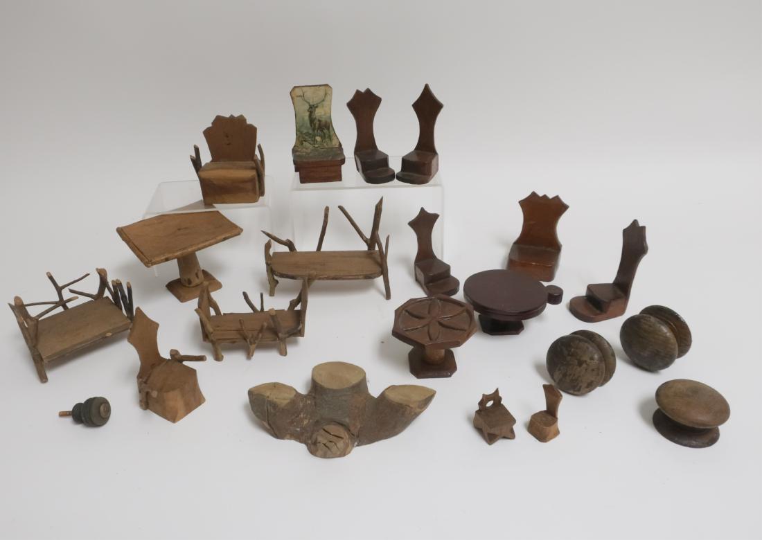 Adirondack Style Dollhouse Scale Wood Furniture (1 of 1)