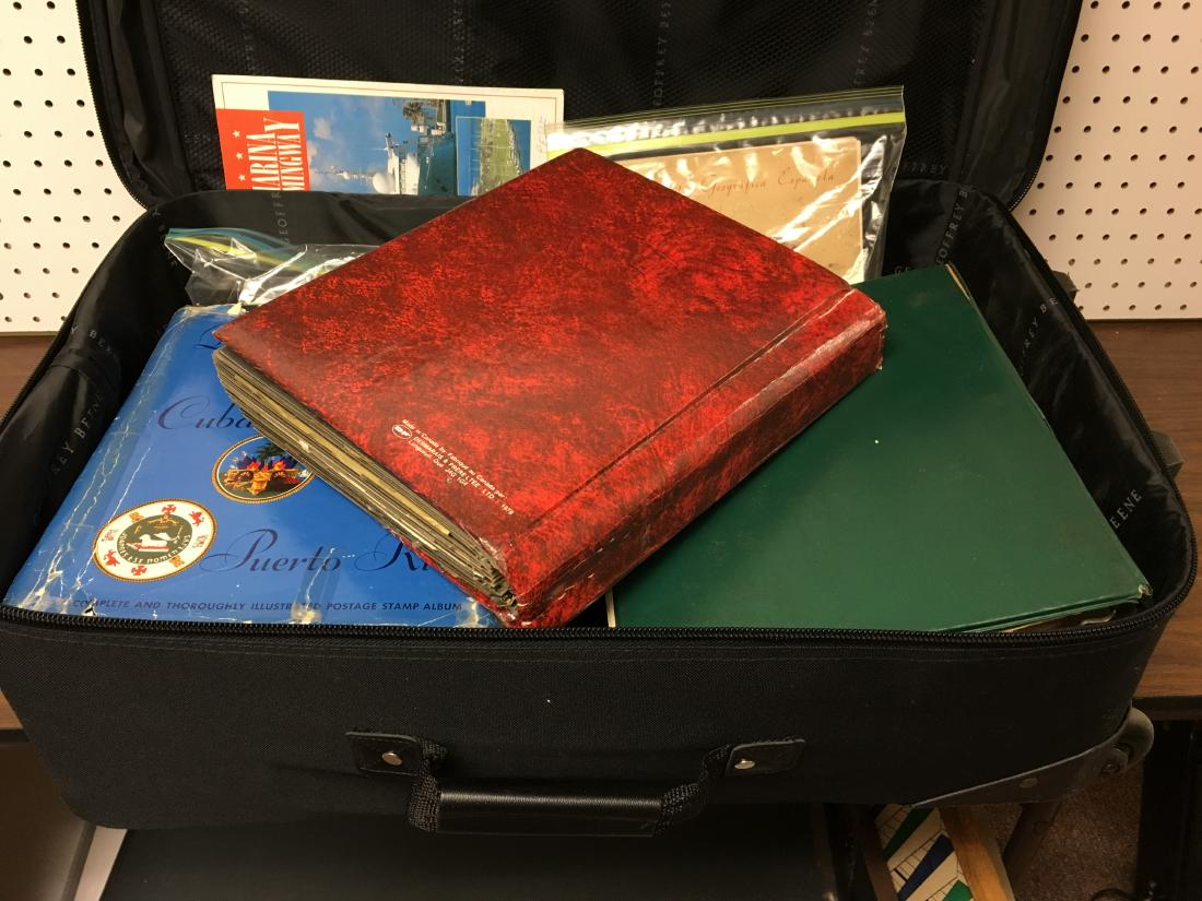 Huge Lot: Cuban Stamps Postcards Ephemera (1 of 8)