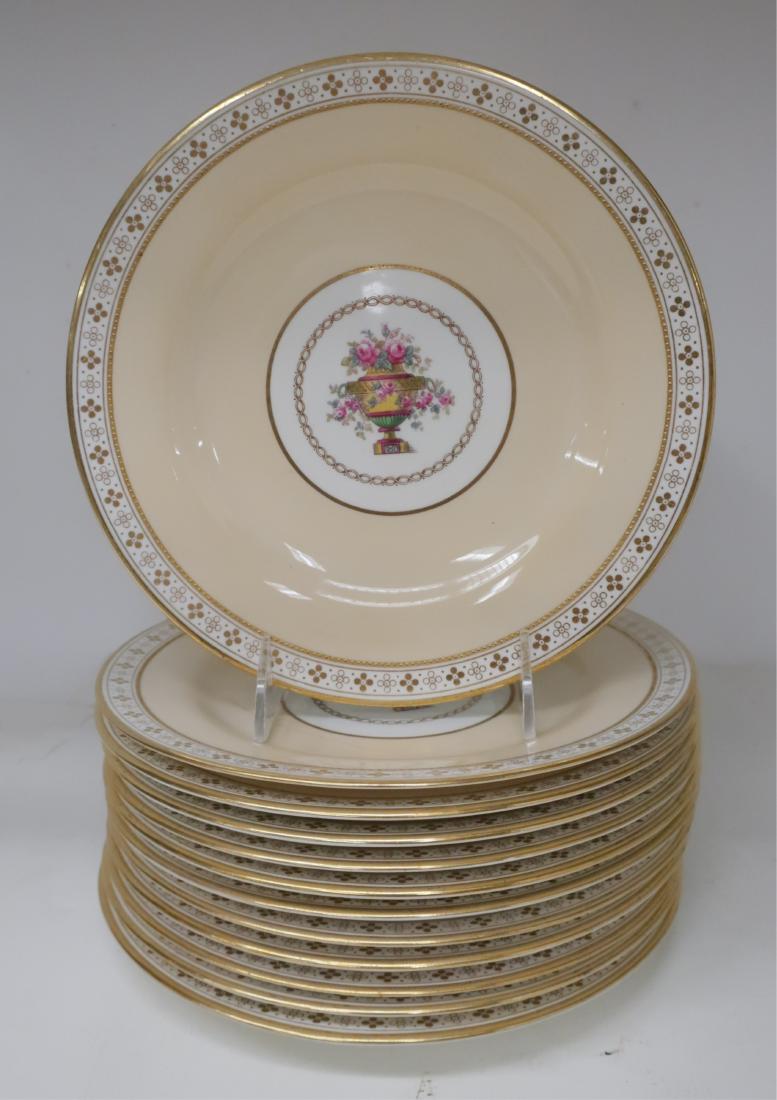 12 Spode Copeland Porcelain Luncheon Plates: Lunch size with floral filled urn in the cavetti. 9" diameter ROCO7144/12 WT