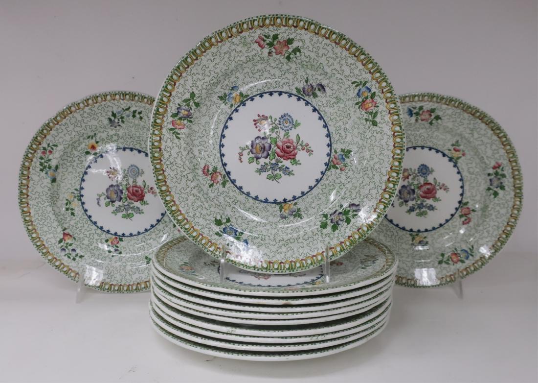 12 Copeland Spode Porcelain Plates: Green dinner plates with floral spray to center. 9" diameter ROCO7145/12 WT