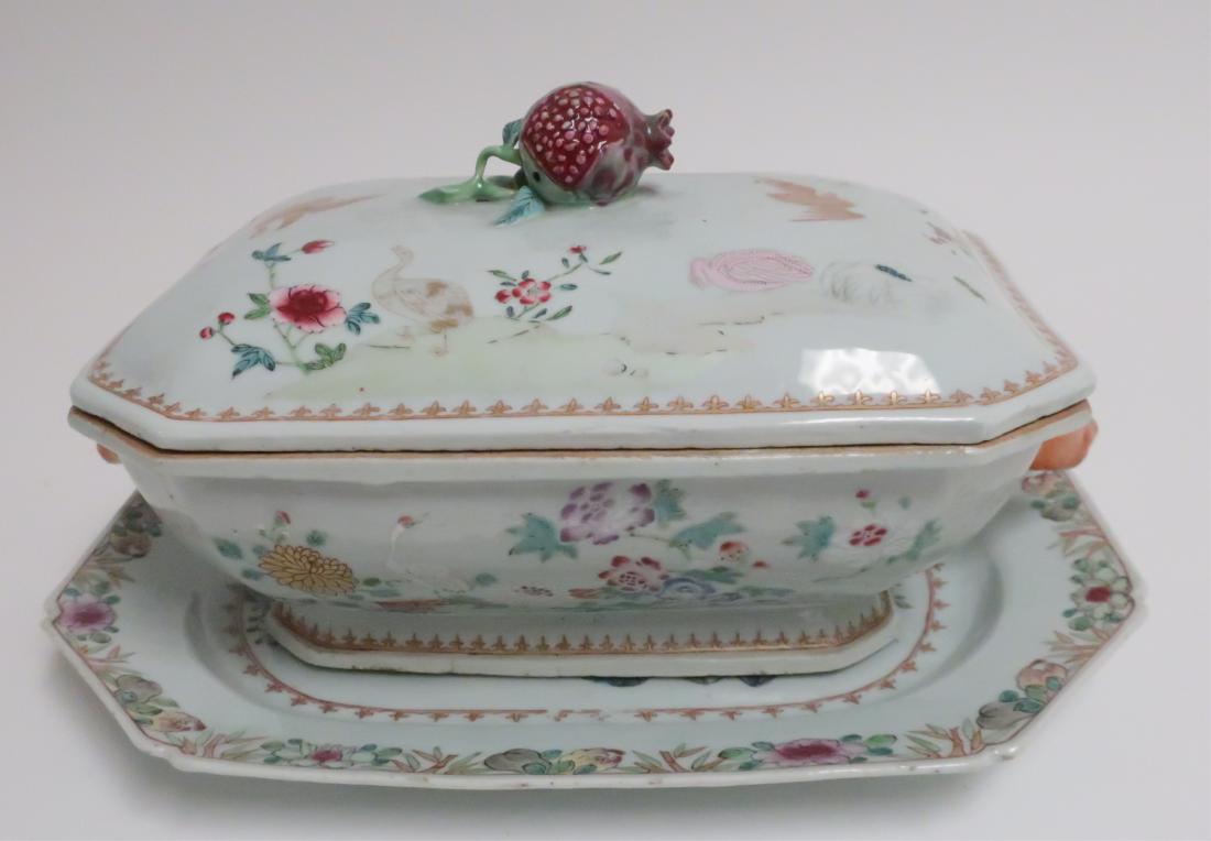 Chinese Export Porcelain Tureen & Platter: Covered tureen with pomegranate knob, rabbit head handles. Platter painted with gondola 7.5 H x 14 L and 14.75 H x 11.5 L Property from the Estate of Rosalie Coe Weir (ROCO8465/2)(WT)