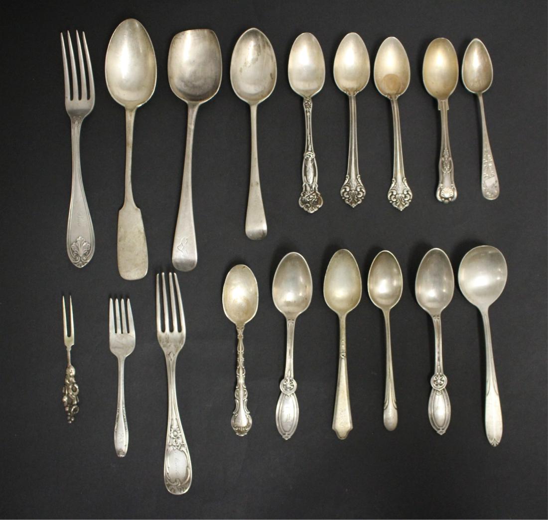 Sterling, Coin, .800, Georgian, Mixed Flatware Lot: Group mostly sterling silver with a few coin, Russian, .800 and Georgian flatware pieces mixed in. 19 ozt Various lengths. (GSCH8602)(wt)