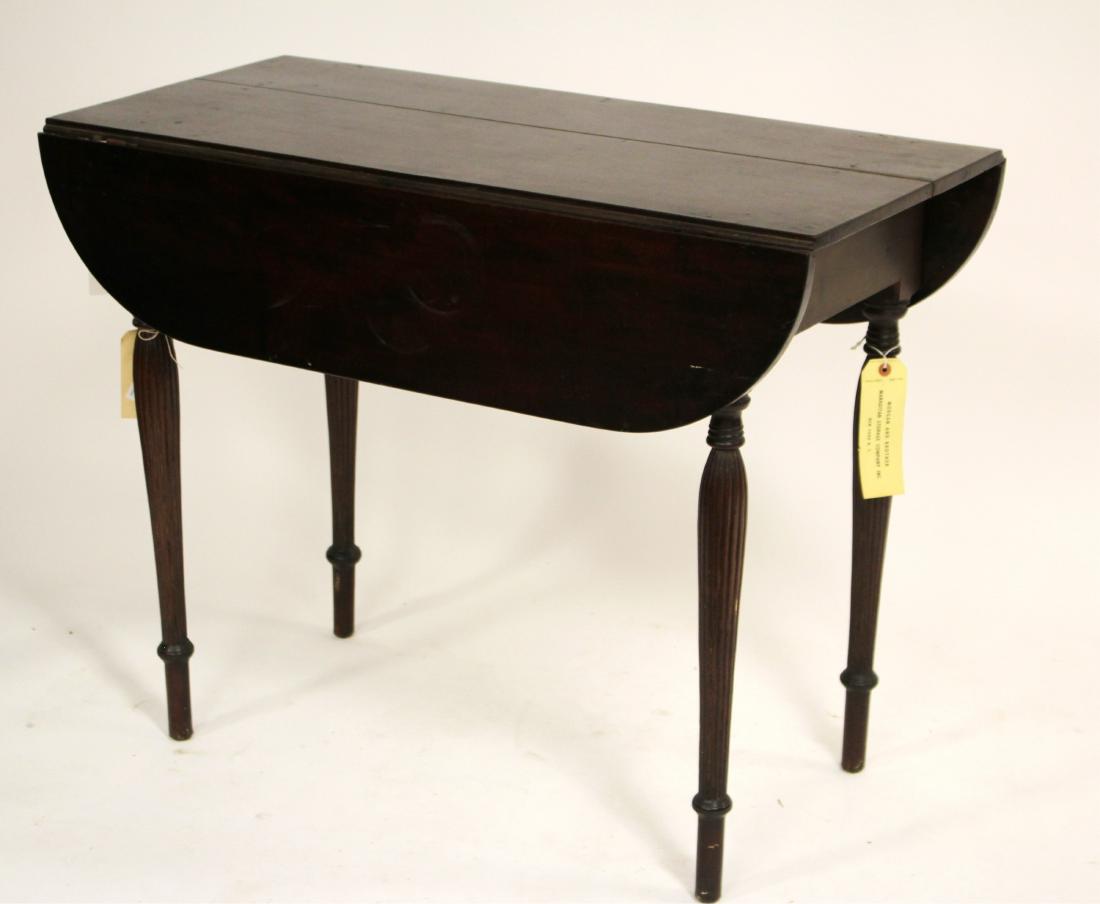 Federal Mahogany Dropleaf Table: Reeded umbrella legs 29 H x 37 L x 33 W when open Property from the Estate of Rosalie Coe Weir (ROCO8107)(WT)
