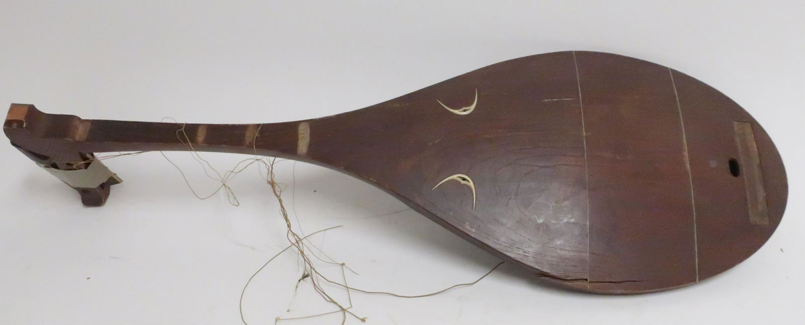 Unusual Wood String Instrument, Lute shaped (1 of 2)
