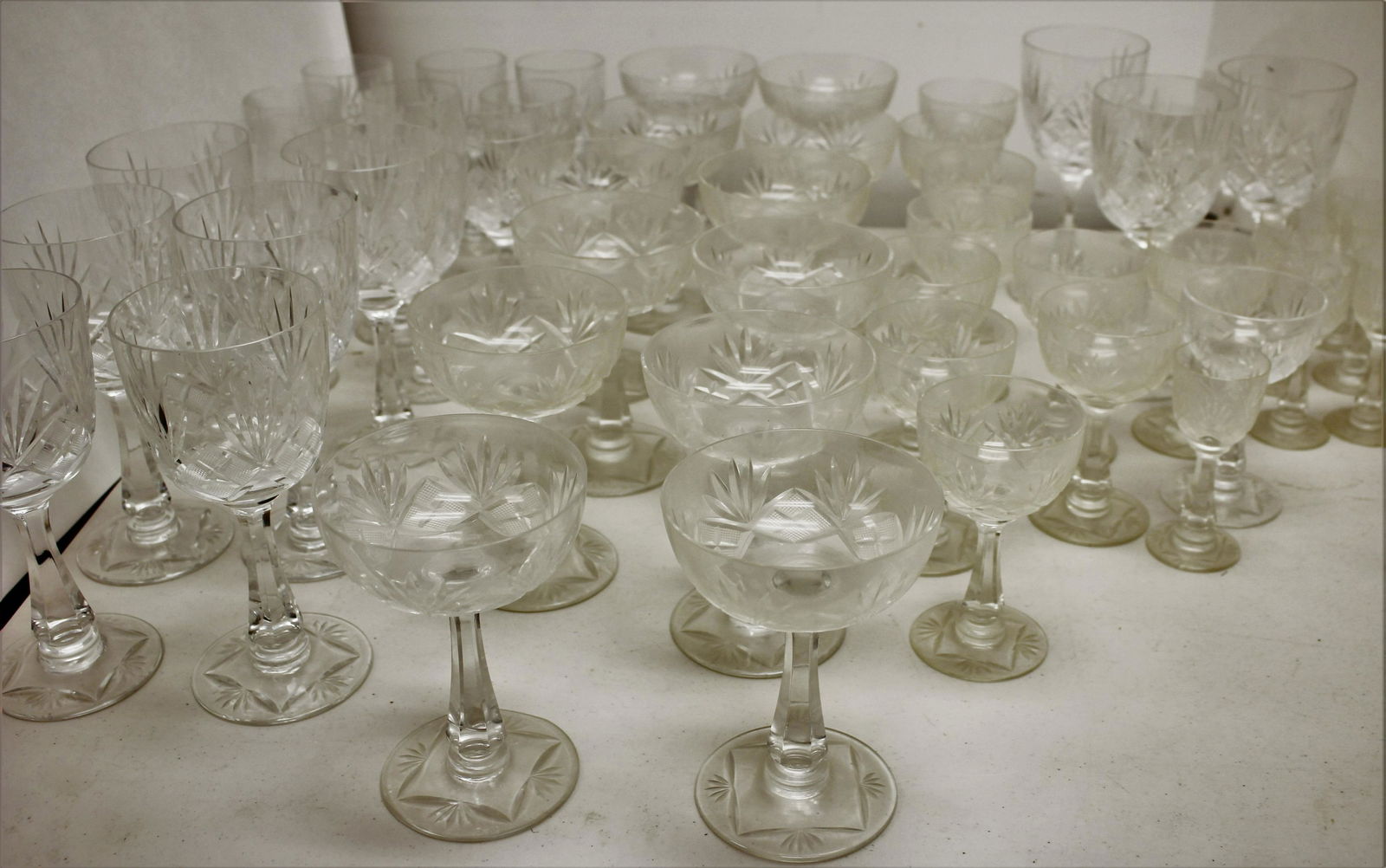 Stemware Glass Partial Service (1 of 4)