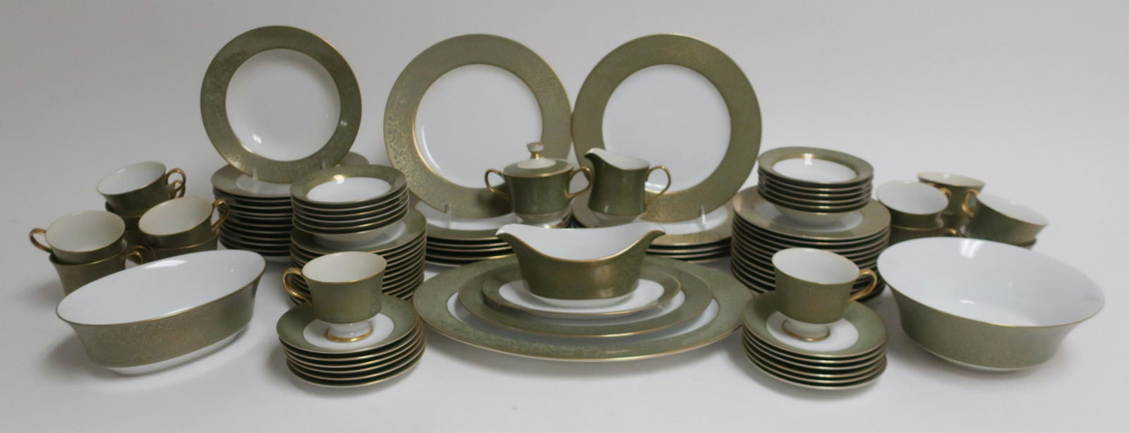 Sango Porcelain Dinner Service for 12 Versailles (1 of 2)