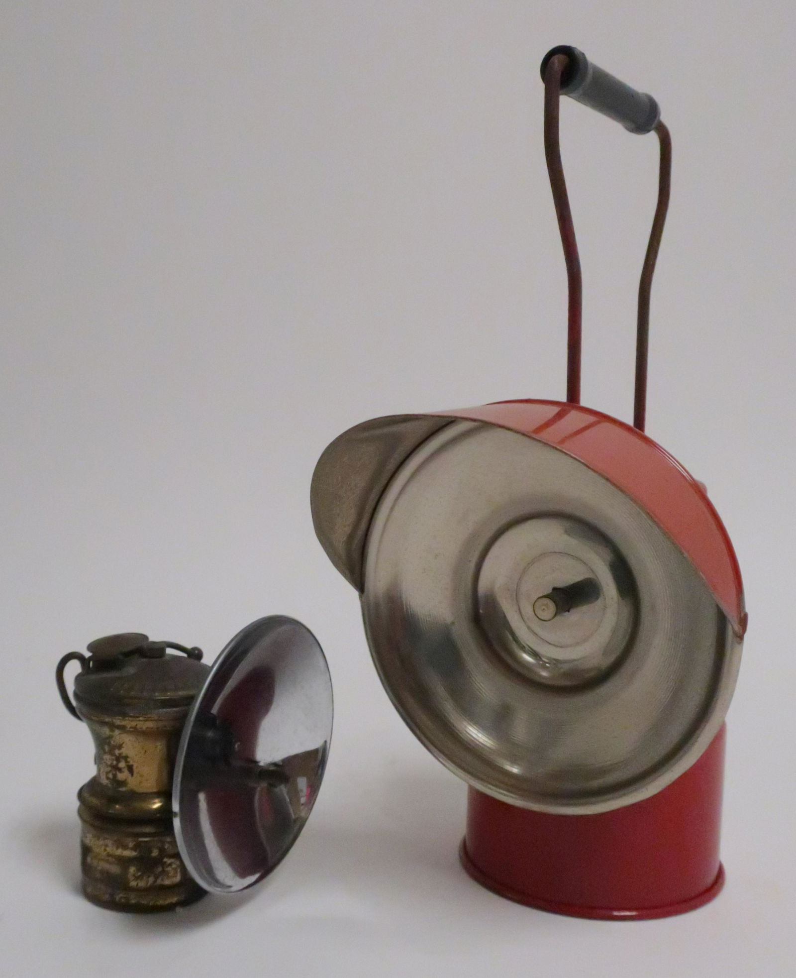 2 Vintage Carbide Lamps (1 of 2)