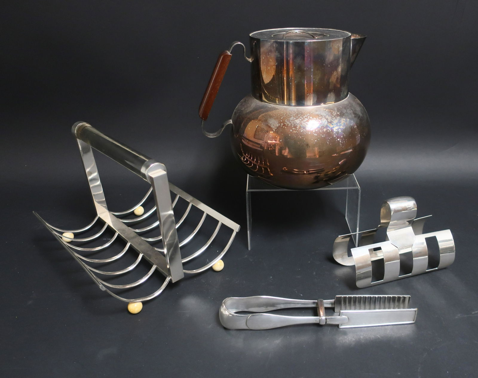 Art Deco Lucite & Silverplate Caddy, Tools, Pot (1 of 4)