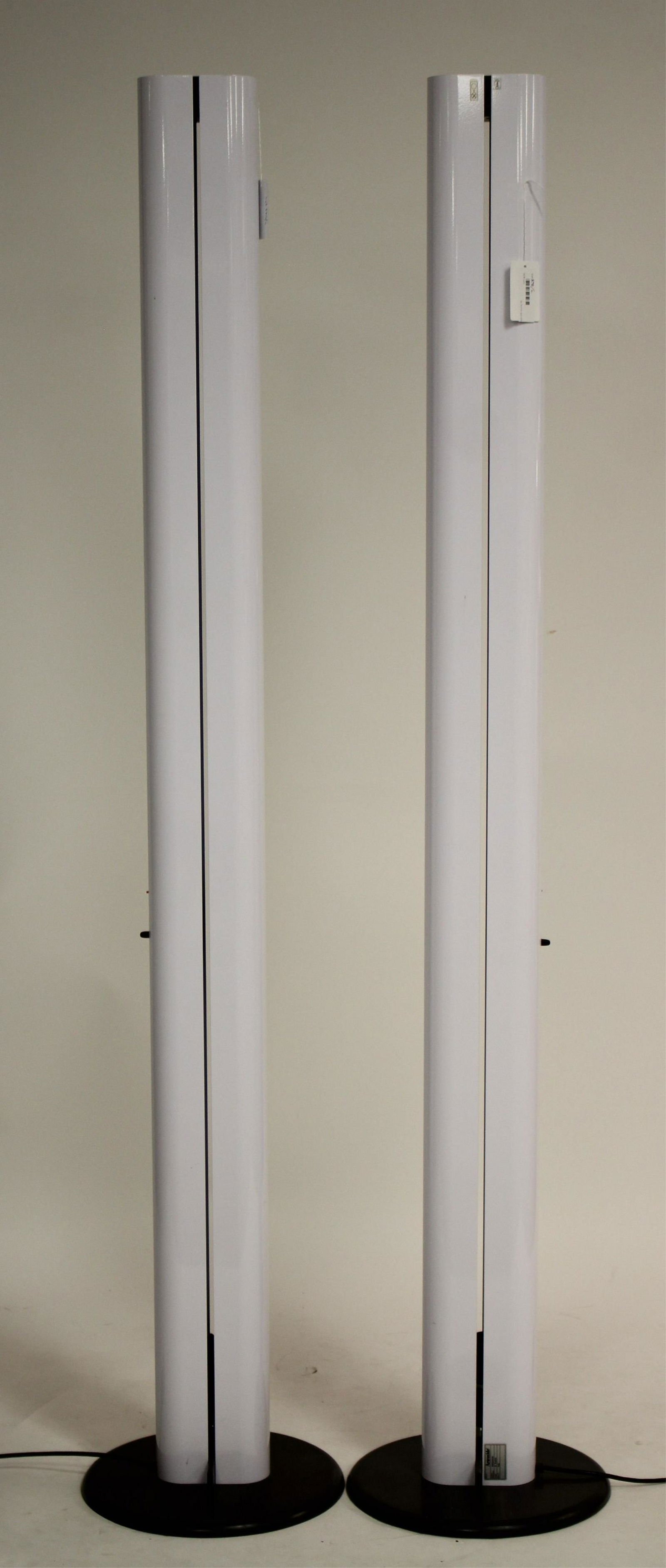 Gianfranco Frattini for Artemide Megaron Torcheres (1 of 4)