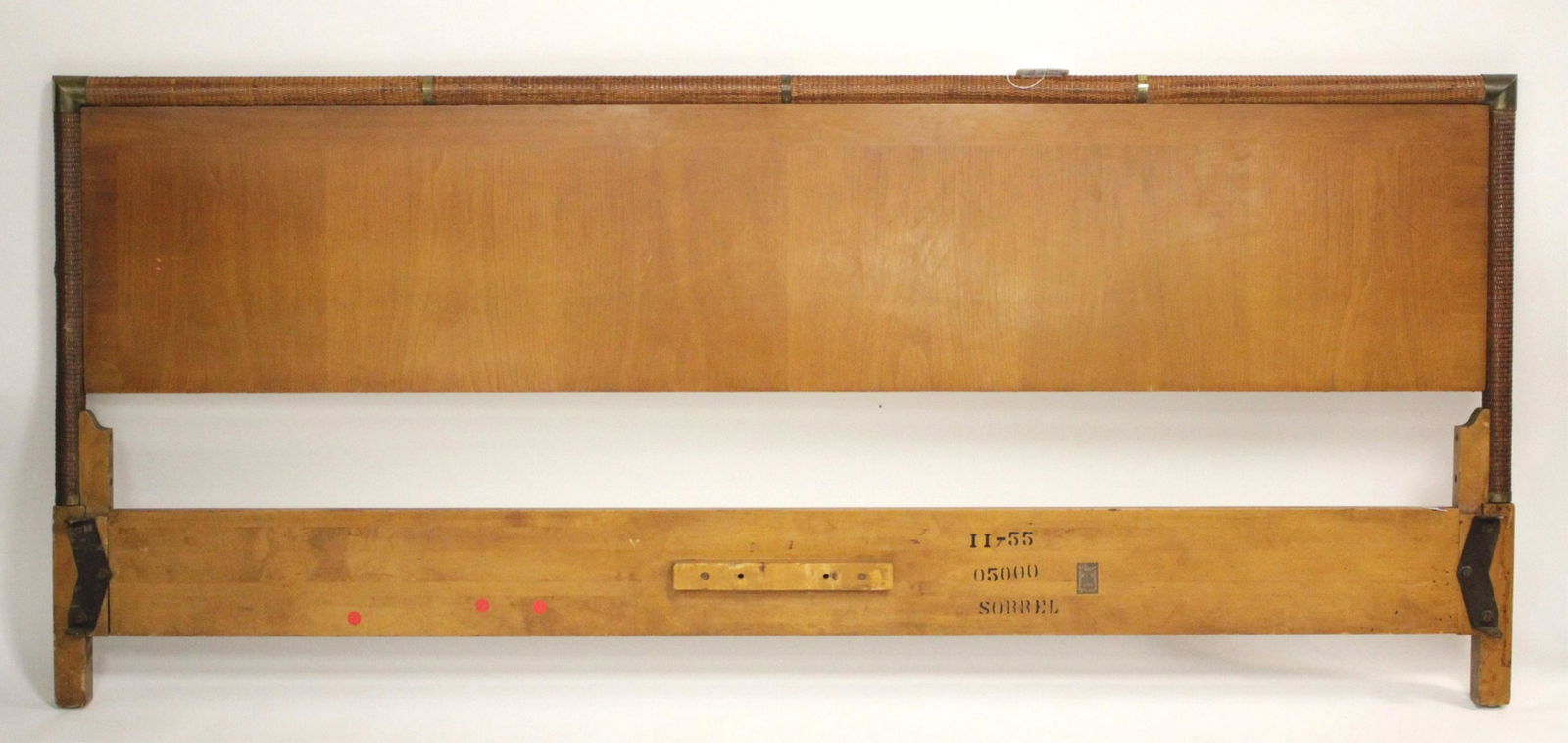 T.H. Robsjohn-Gibbings for Widdicomb – Headboard (1 of 5)