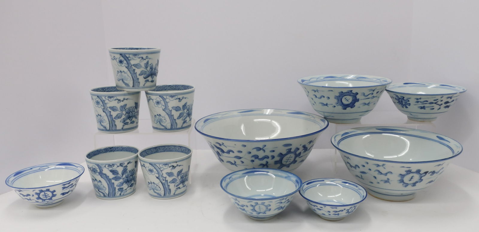 12 Chinese Blue & White Bowl & Cups (1 of 1)