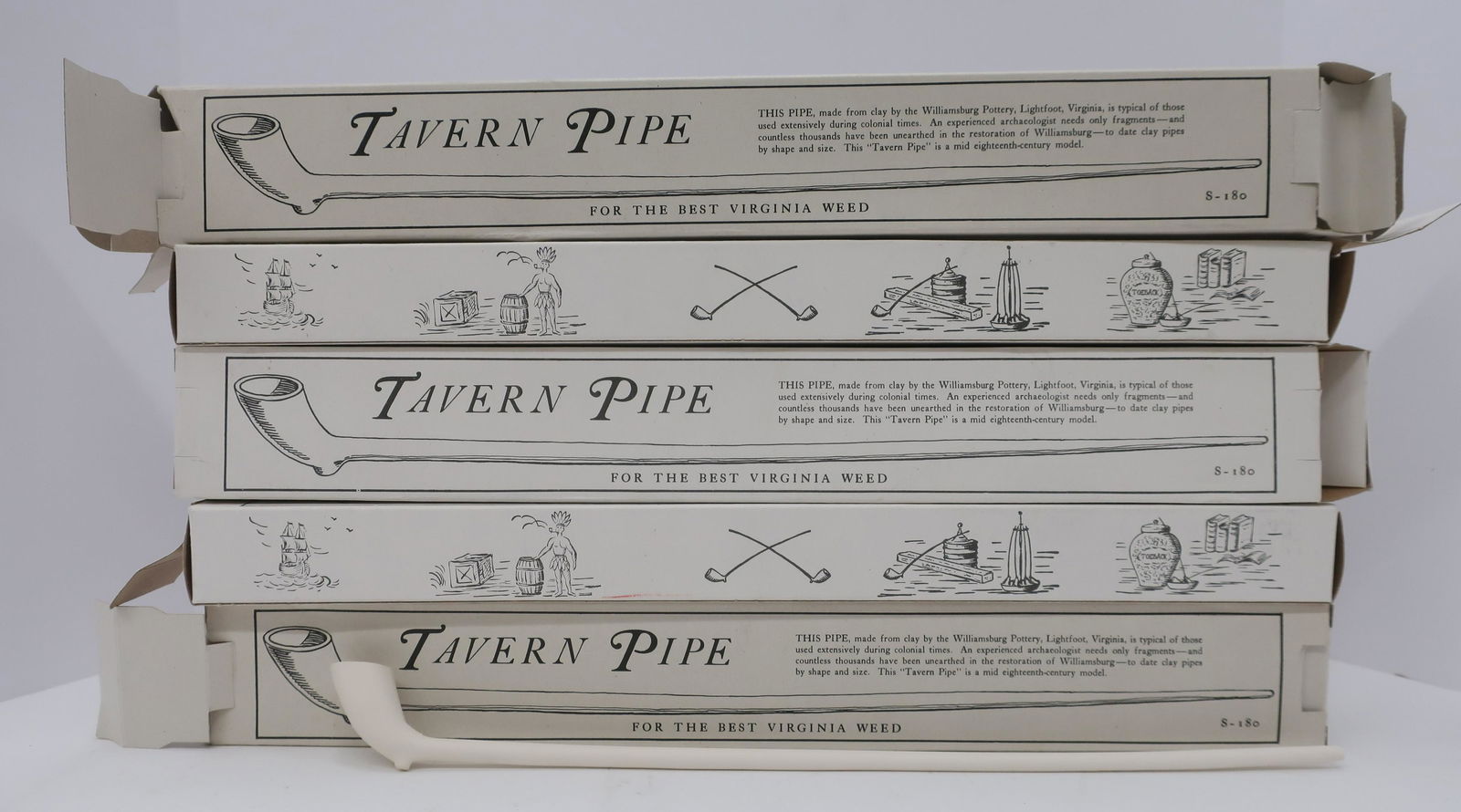 Colonial Williamsburg Tavern Pipes (1 of 2)