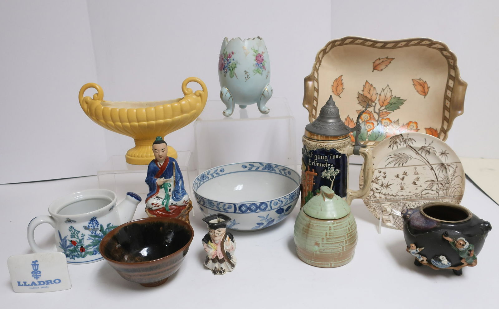 Mixed Lot Porcelain, Pottery & Glass (1 of 3)