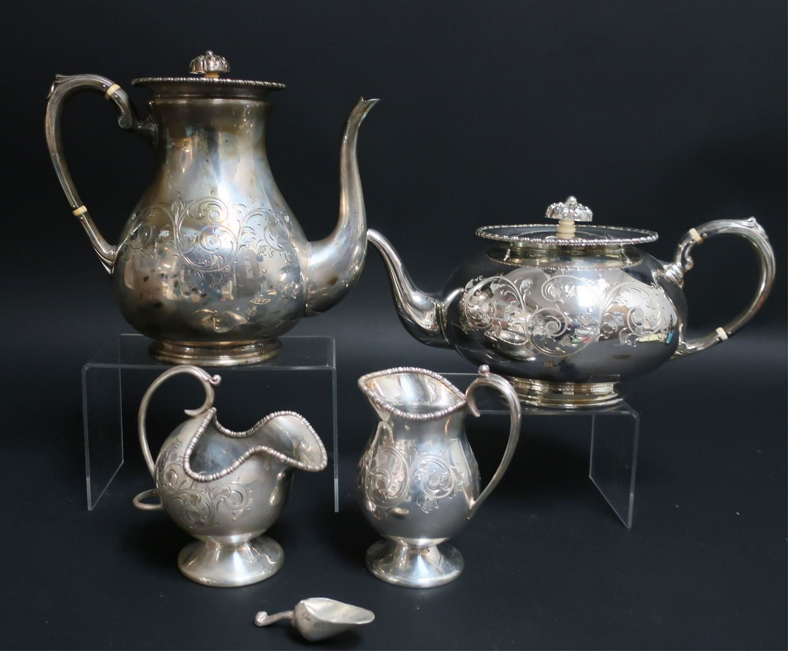 Sheffield Silver Tea/Coffee Set (1 of 2)