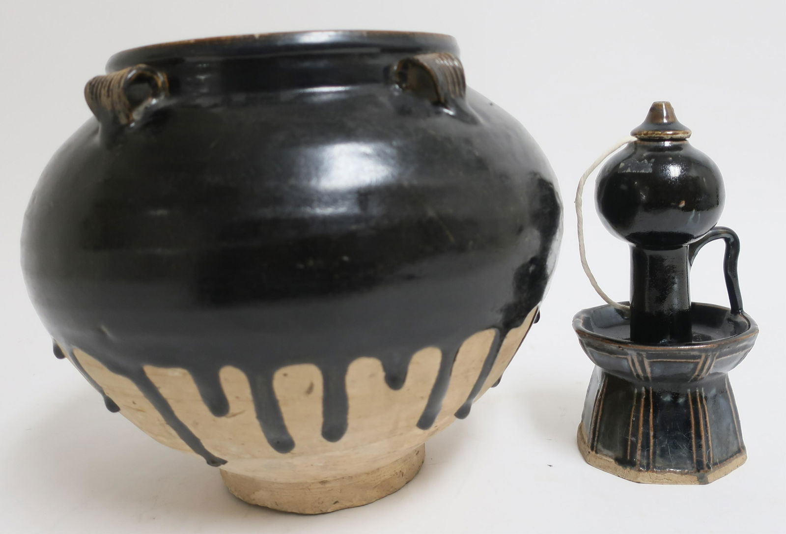Two Northern Song/Jin Style vessels (1 of 5)