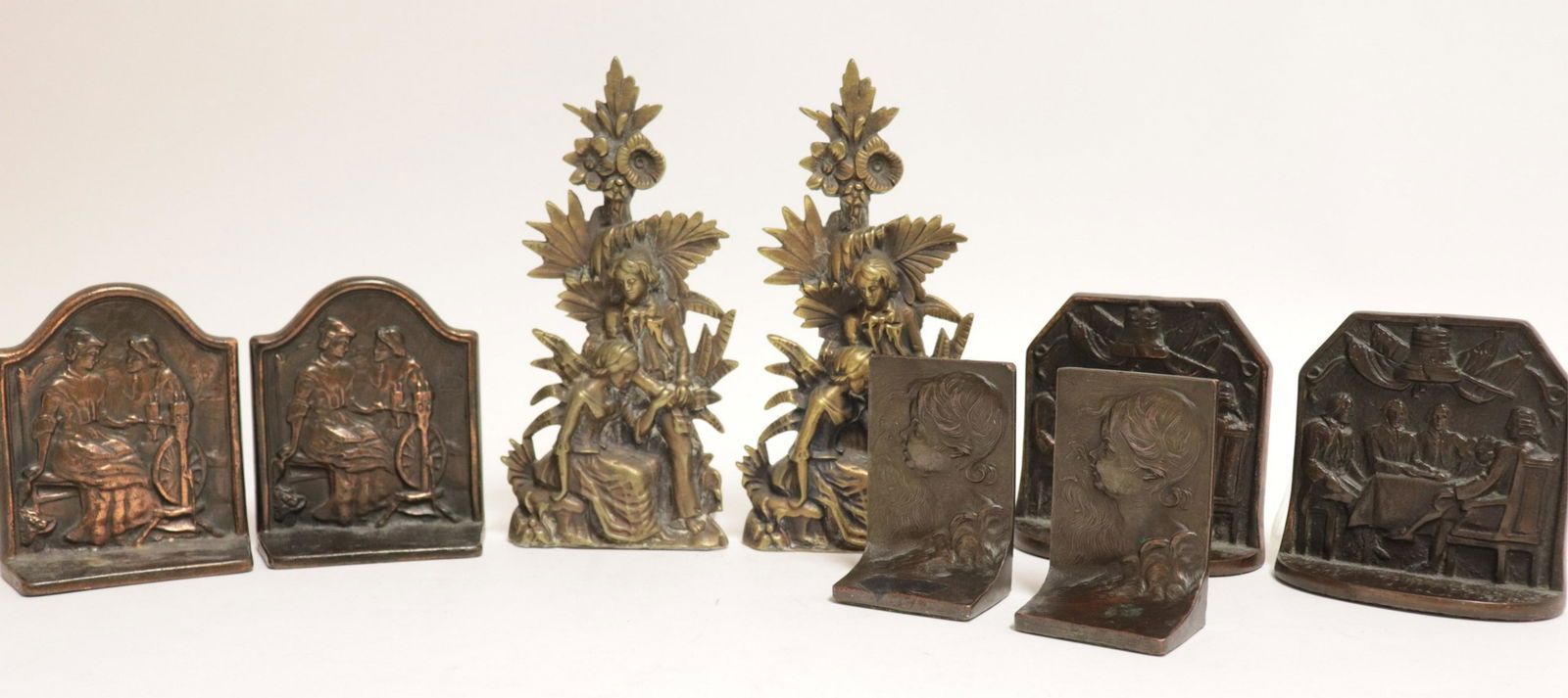 4 Pr. Figural Bookends (1 of 9)