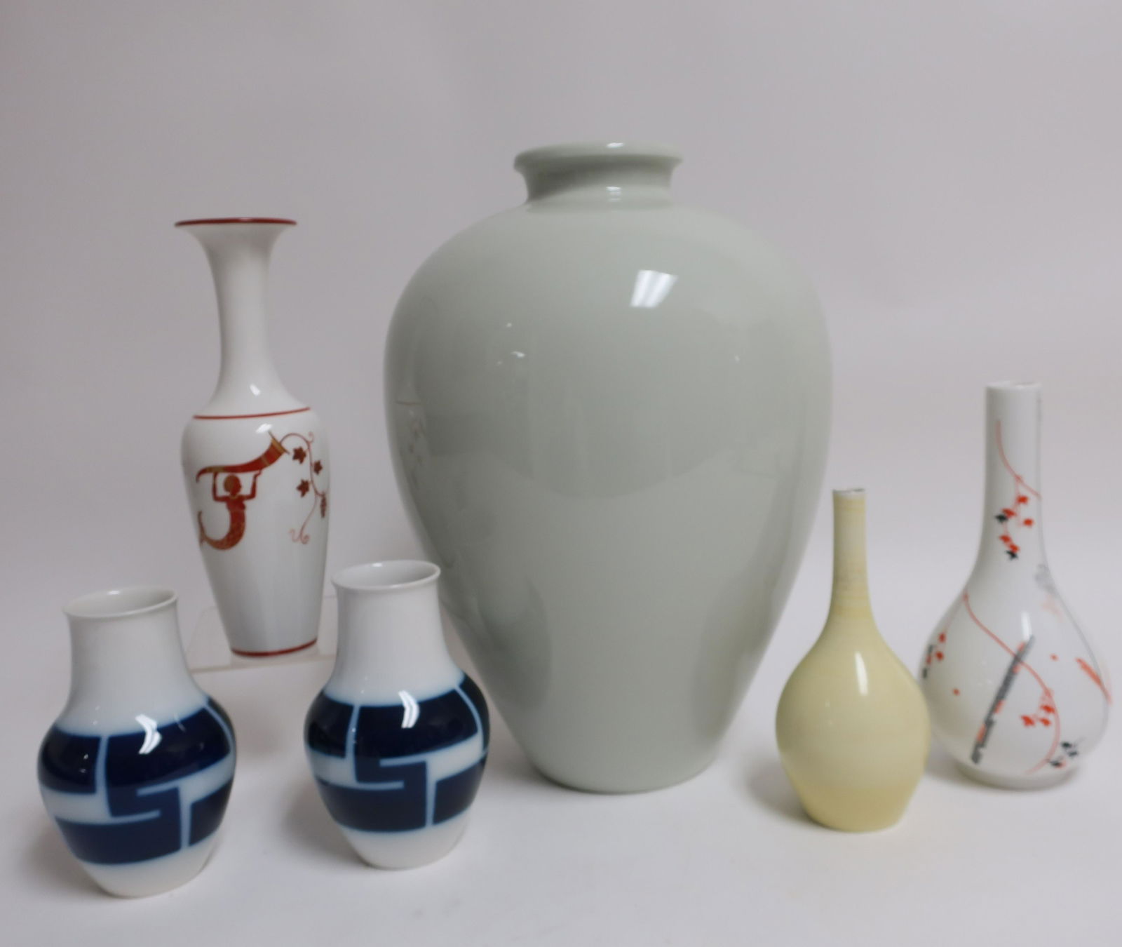 4 KPM Porcelain Vases & Nymphenburg Vase (1 of 5)