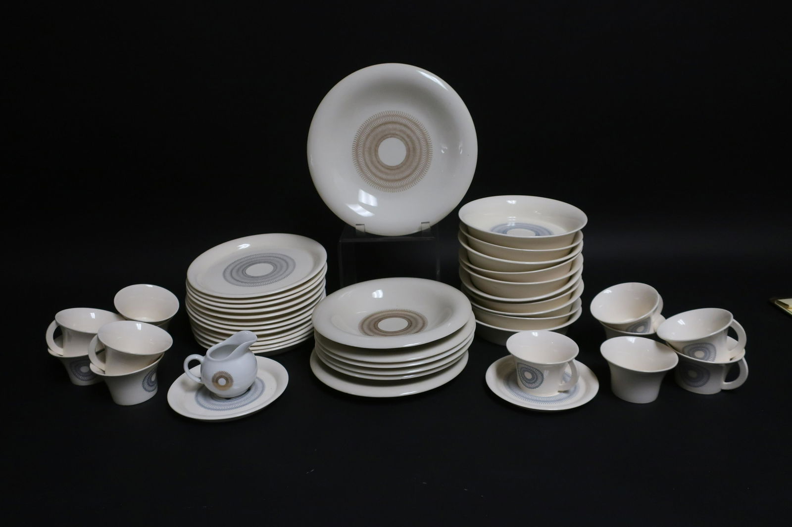 Jean Lace, Partial Art Deco Dessert Service (1 of 6)
