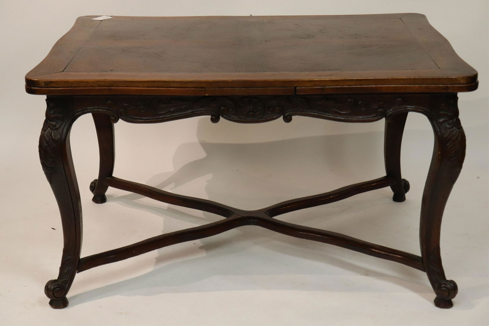 French Provincial Oak Draw Leaf Dining Table: French Provincial Style Oak Draw Leaf Dining Table, Early 20th Century (QDIP2489)(WT) Dimensions: 29" H x 51" L x 39" D, each leaf 19"