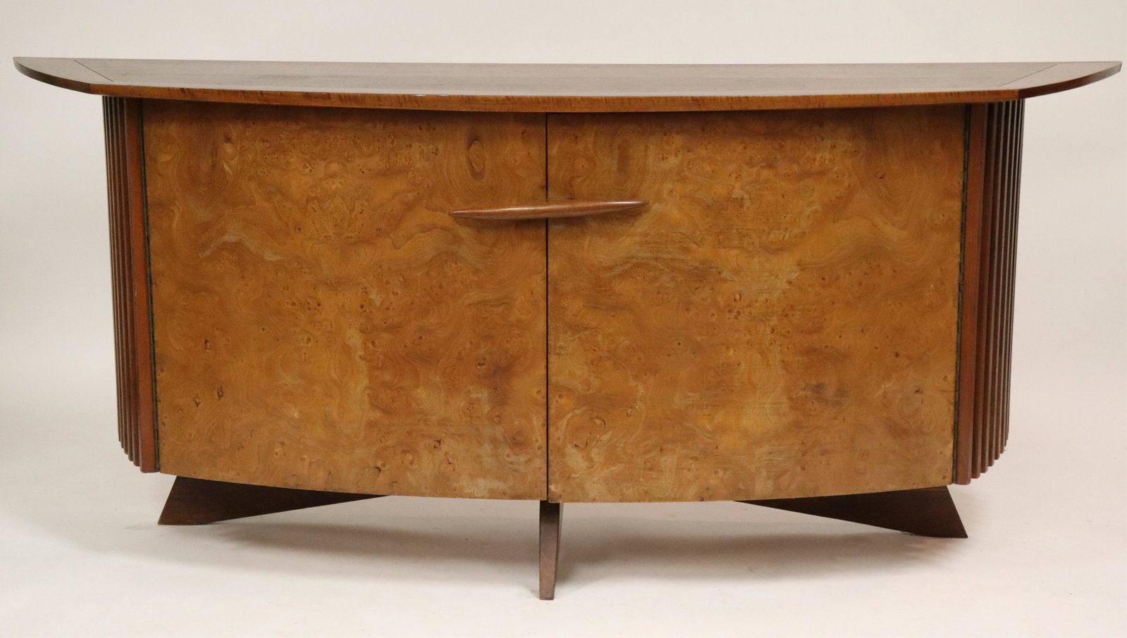 George Nakashima Credenza for Widdicomb: George Nakashima Credenza for Widdicomb, rosewood top and handle, burlwood doors, interior shelves, drawer (JSPE2954)(MM) Dimensions: H 32 in. x W 62 in. x D 21.5 in.